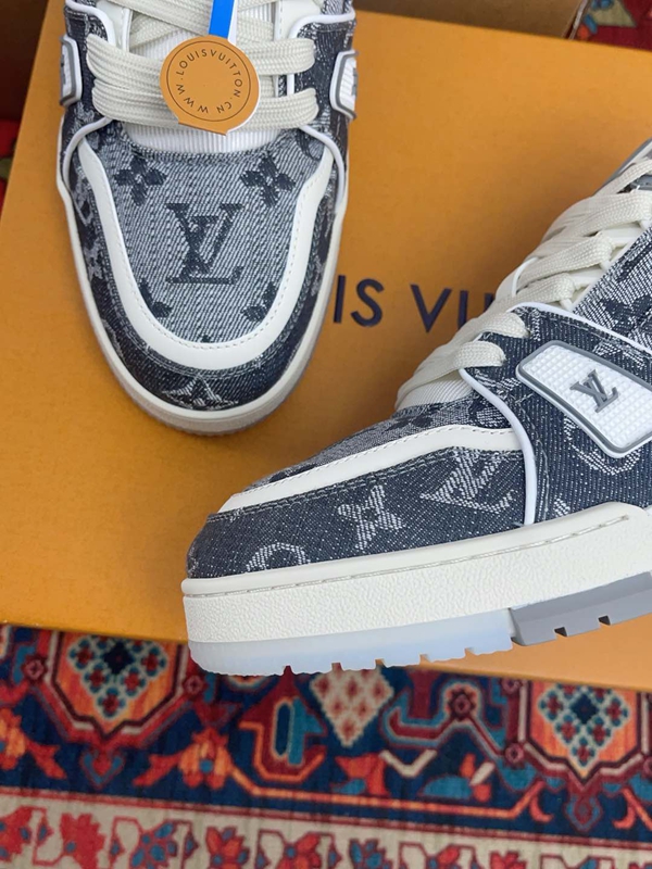 ルイヴィトン靴内部構造